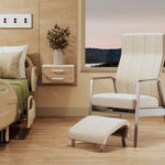 hale motion chair in patient room